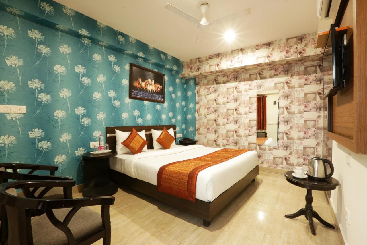 Hotel Classic New Delhi Buitenkant foto