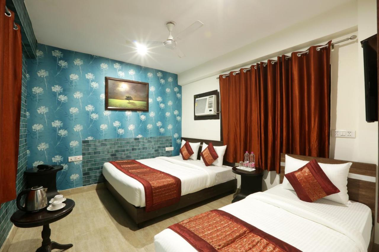 Hotel Classic New Delhi Buitenkant foto